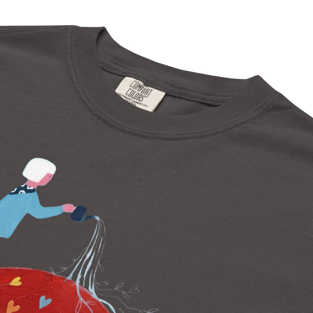 Graphite t-shirt with a colorful graphic of a person and a heart, featuring the brand 'Comfort Colors'.