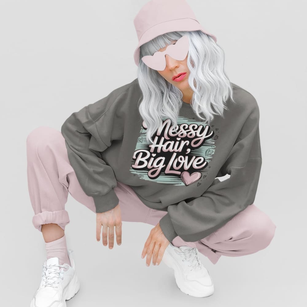 Pastel brushstroke design with “Messy Hair, Big Love” printed text on a vintage garment-dyed sweatshirt – cozy fleece for moms and creators